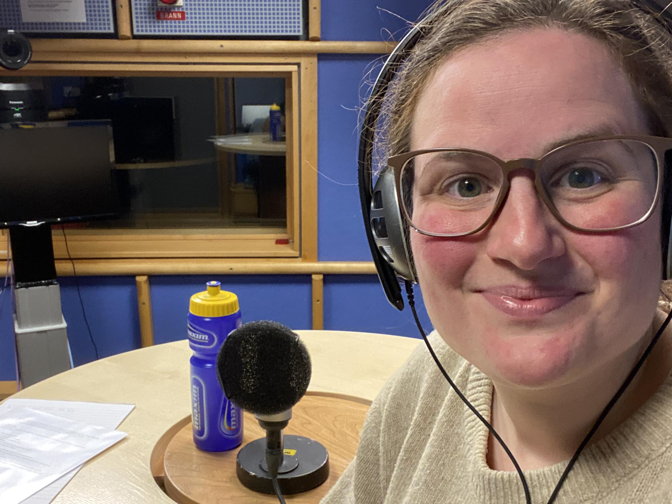 Kristina Miklavic i NRK-studio.