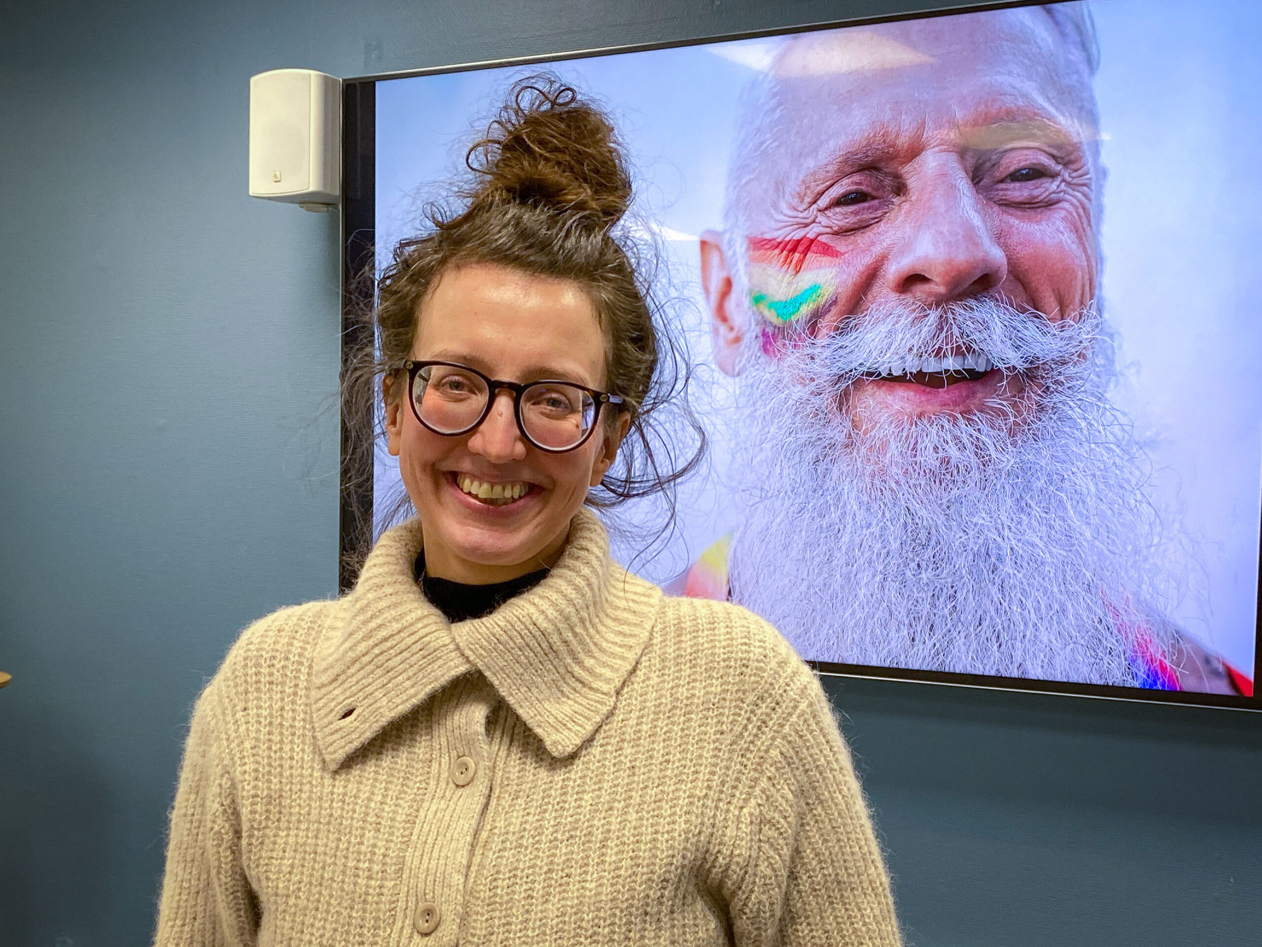 Sara Hope Lygre smiler til kamera.